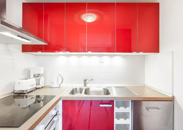 Daire The Maybach - Rooftop Living Xberg, 1br, 1 Living Room, Group & Family Friendly, 2 - 4 Guests Berlin