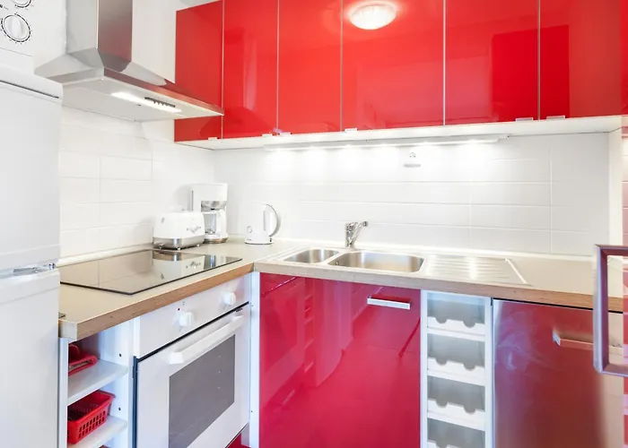 Daire The Maybach - Rooftop Living Xberg, 1br, 1 Living Room, Group & Family Friendly, 2 - 4 Guests