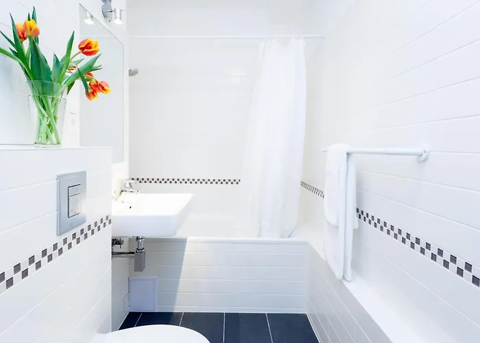 The Maybach - Rooftop Living Xberg, 1br, 1 Living Room, Group & Family Friendly, 2 - 4 Guests *